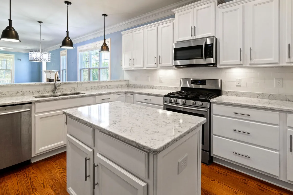 Filth & Squalor Cleanup in Lindale, GA
